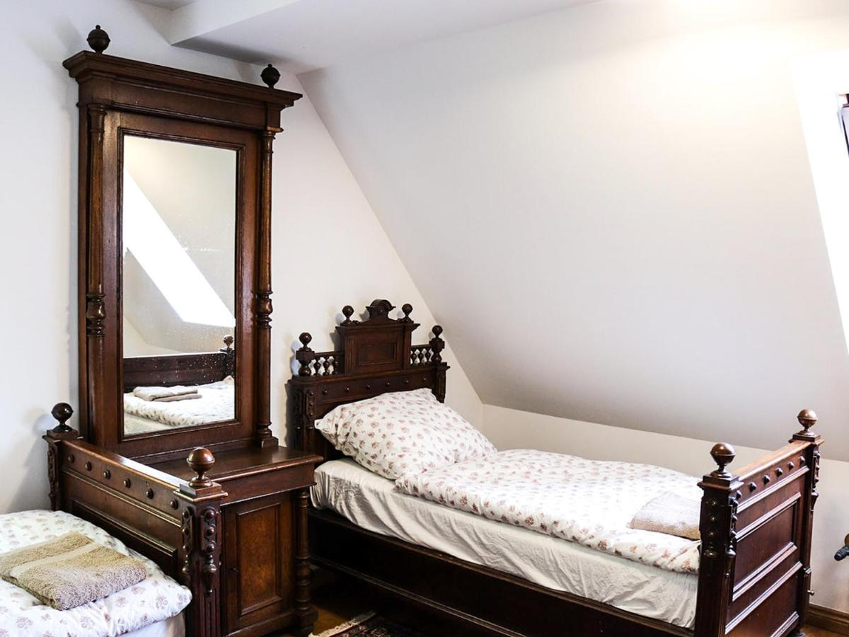 Bed and Breakfast Dwór Gogolewo nad Wartą Ksiaz Wielkopolski Exterior foto