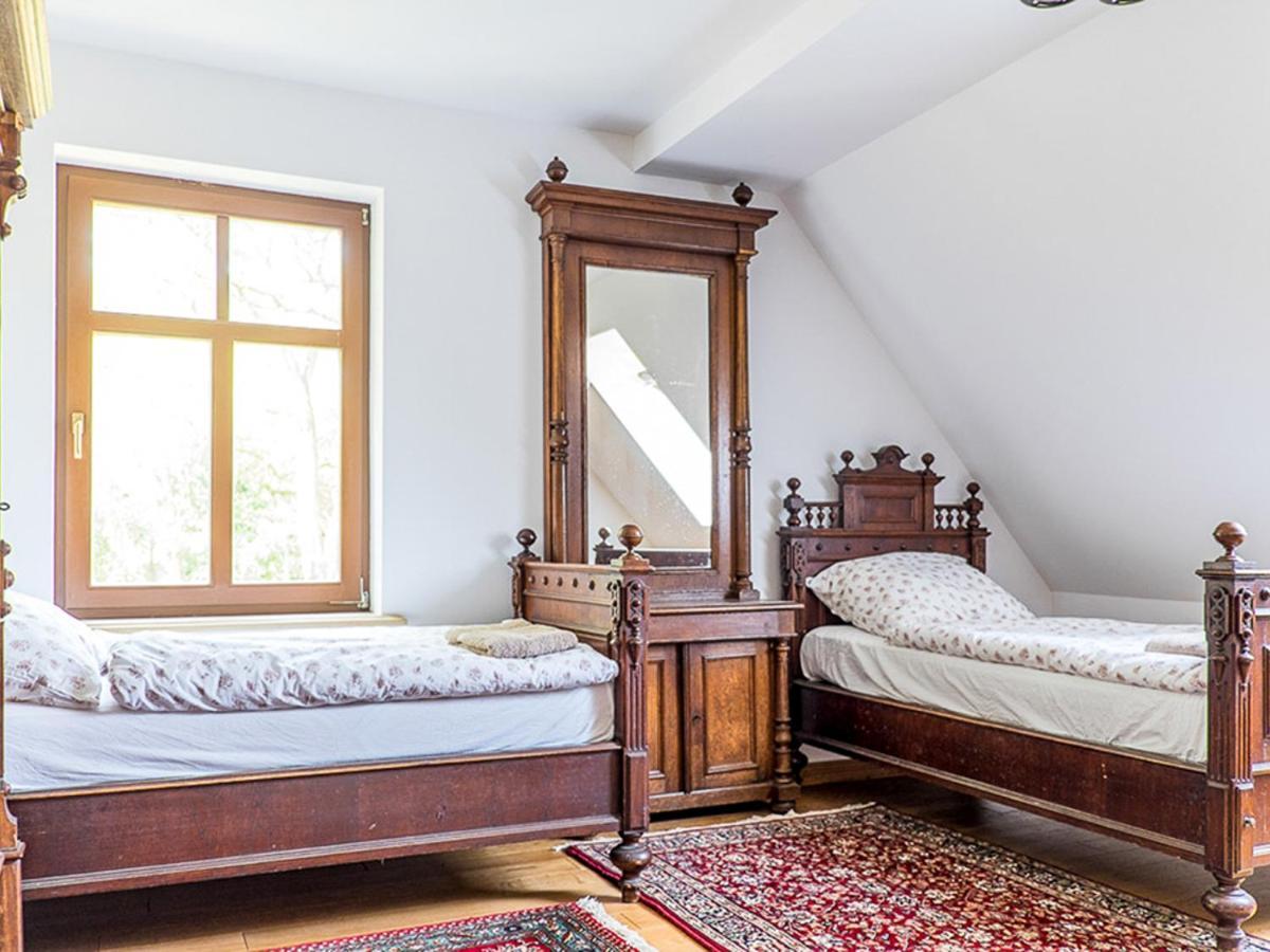 Bed and Breakfast Dwór Gogolewo nad Wartą Ksiaz Wielkopolski Exterior foto