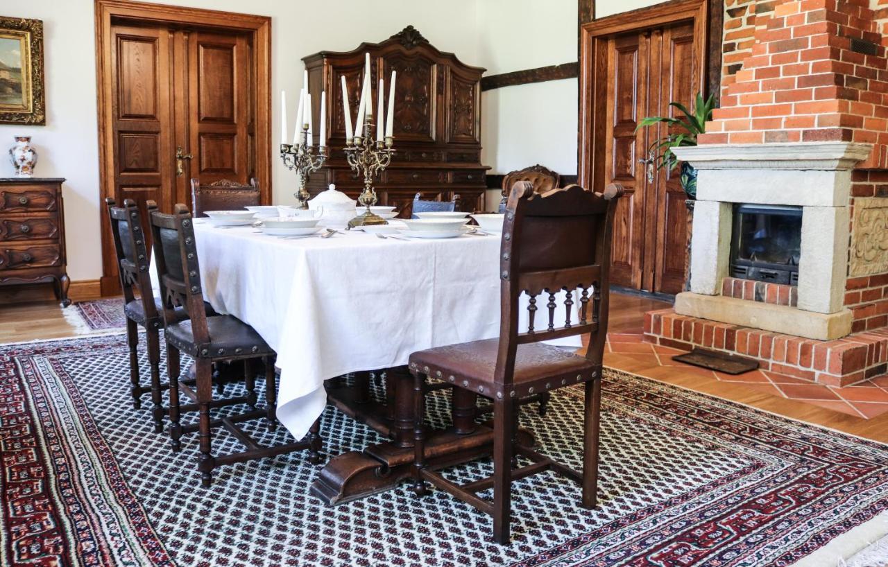 Bed and Breakfast Dwór Gogolewo nad Wartą Ksiaz Wielkopolski Exterior foto